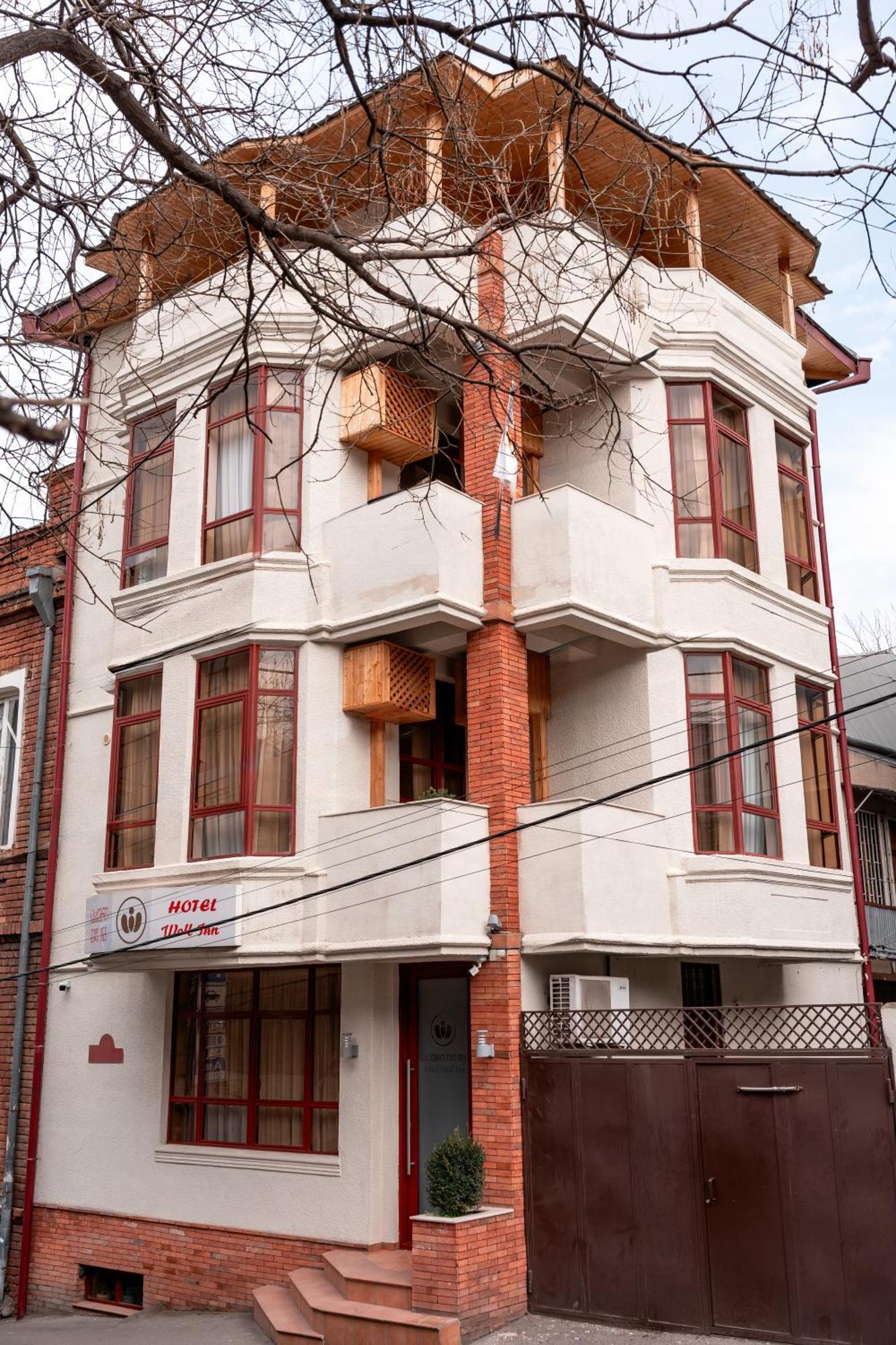 Hotel Well Inn Тбилиси Экстерьер фото