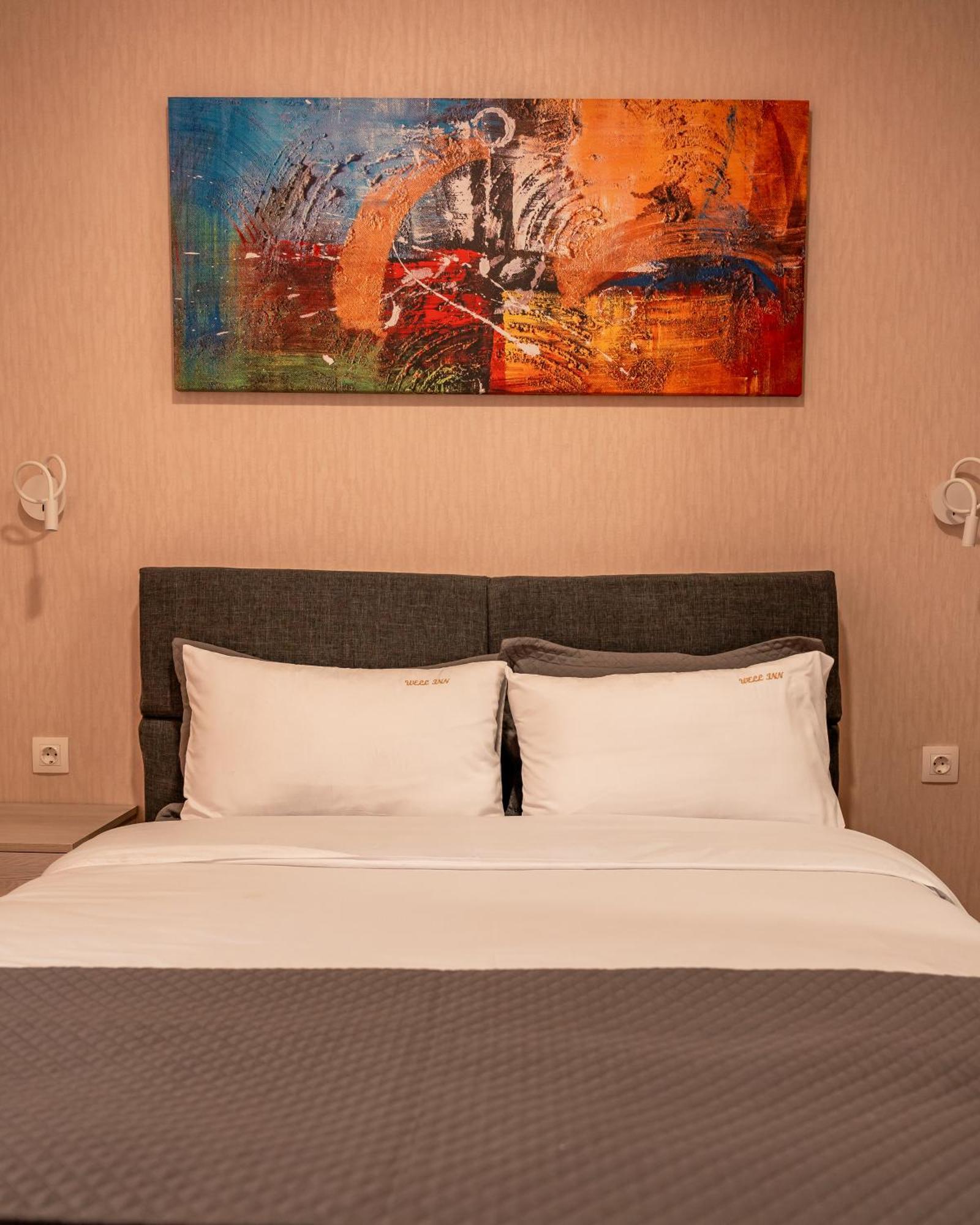 Hotel Well Inn Тбилиси Экстерьер фото