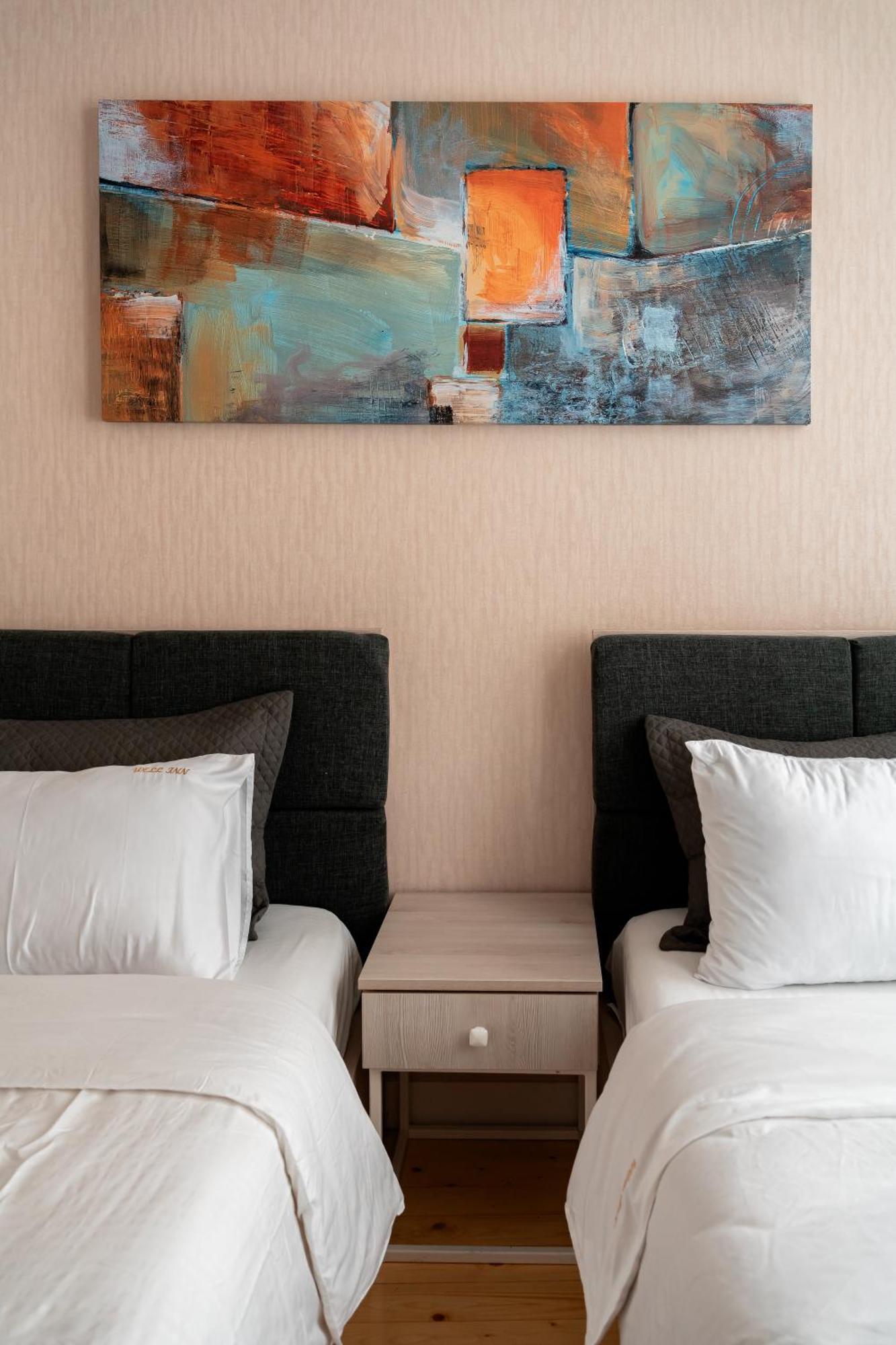 Hotel Well Inn Тбилиси Экстерьер фото